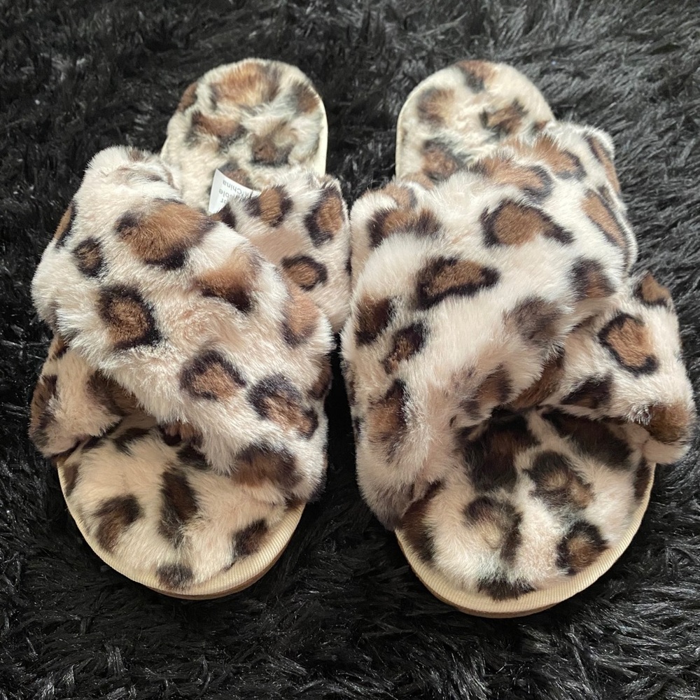 Leopard Slippers